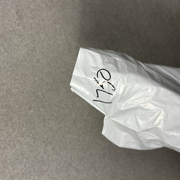 BKE Ethan Straight Fit Jeans Mens 33x32 Blue Whiskered Denim Medium Wash - Picture 9 of 9